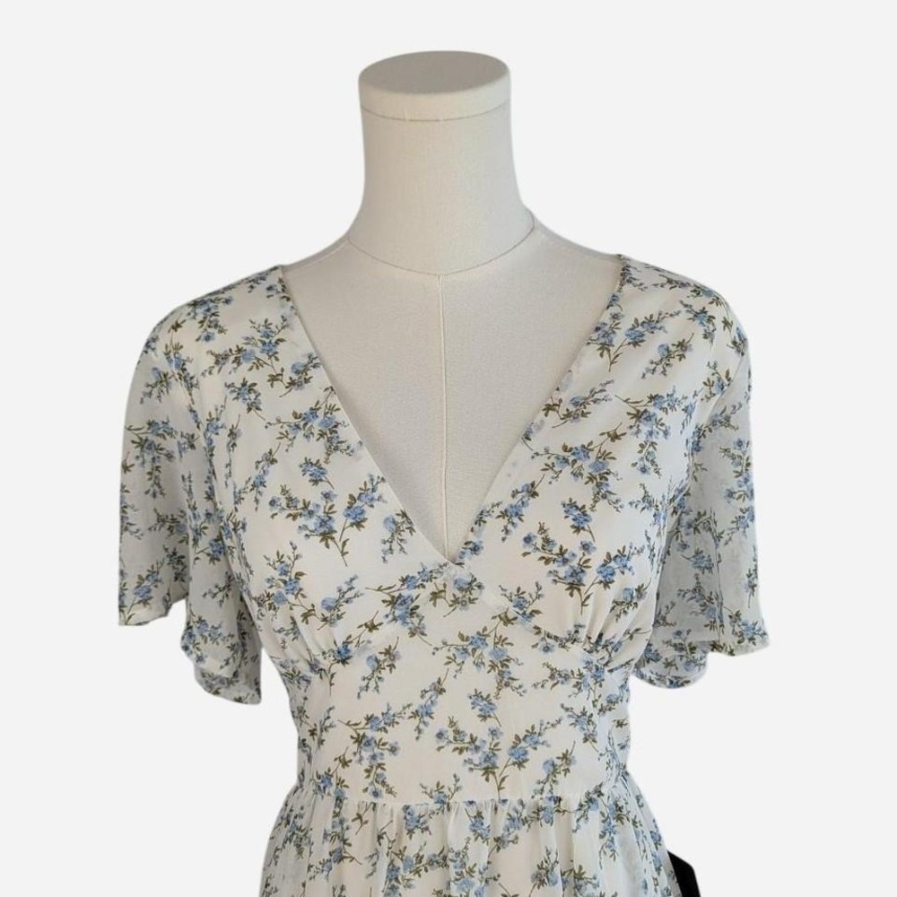 NWT Lulus x Lush So True White Floral Print Tiered Short Sleeve Mini Dress - M - Picture 7 of 10